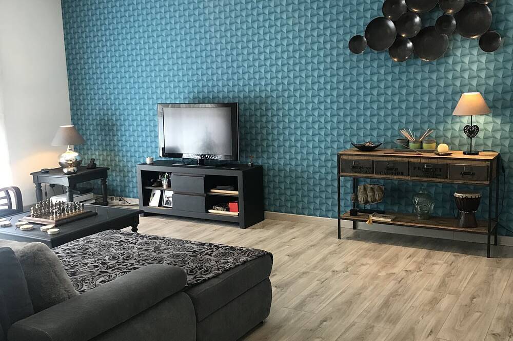 Modern villa to share with host in Digne-les-Bains, Alpes-de-Haute-Provence