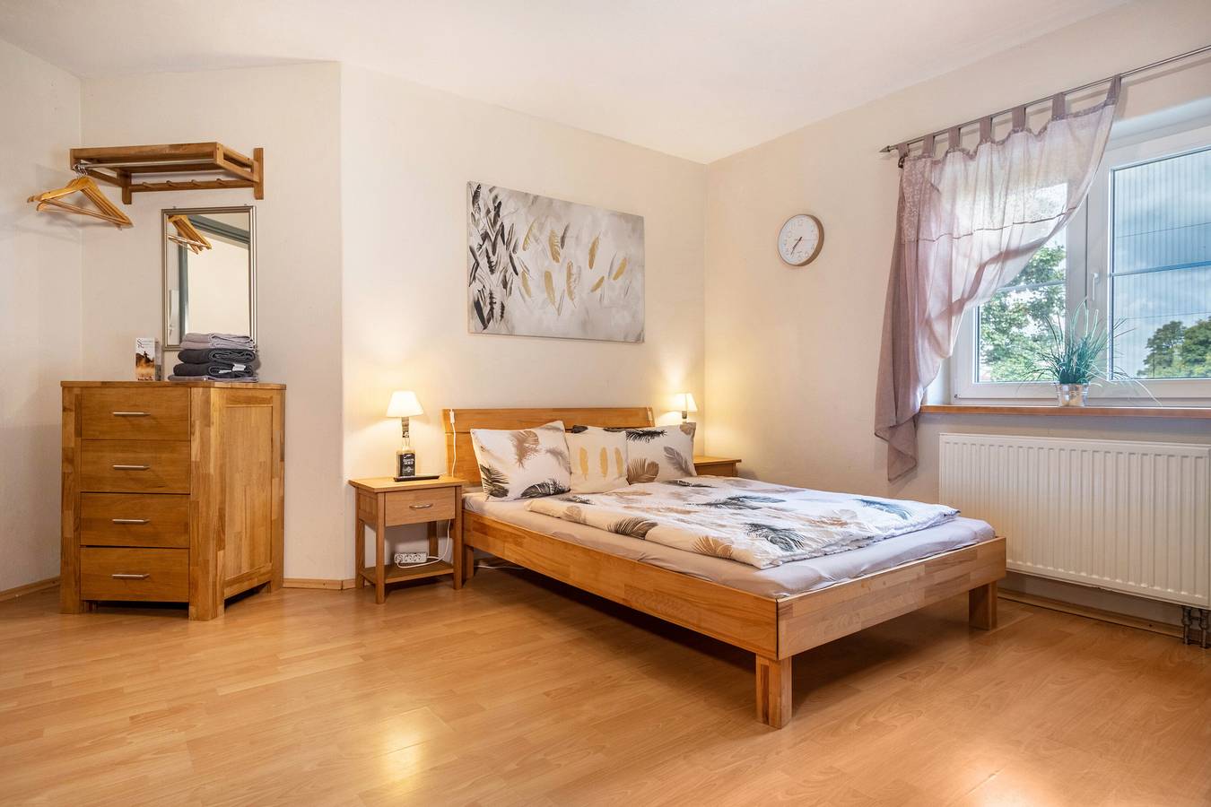 'Zimmer 6', großes gemütliches Zimmer für 2-3 Personen in Ravensburg, Region Bodensee-Oberschwaben