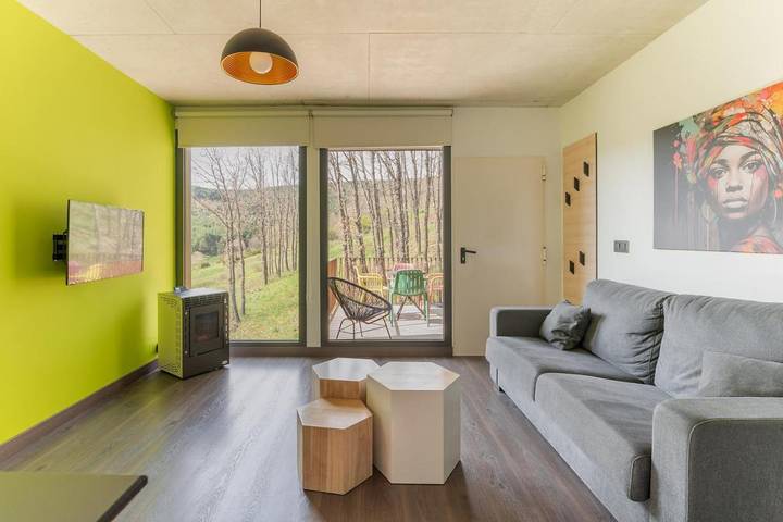 Apartamento para 6 personas, con Terraza además de Jardín y Vistas en Bronchales