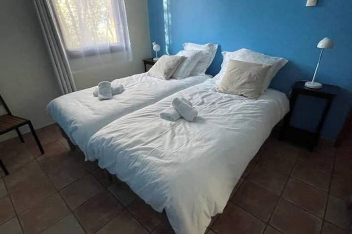 Location de vacances pour 8 personnes, avec jardin et terrasse à Liausson - 4