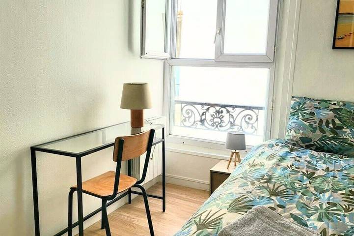 Ganze Wohnung, Your Zenday Studio is waiting for you! Located just 1 minute from the bus and 10 minutes from Paris in Ivry-sur-Seine, Val-de-Marne