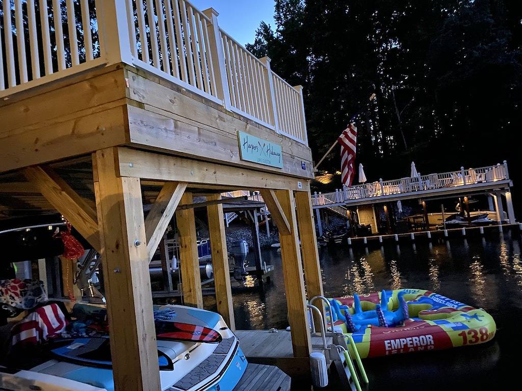 Harpers Hideaway Lake Gaston Retreat in Lake Gaston