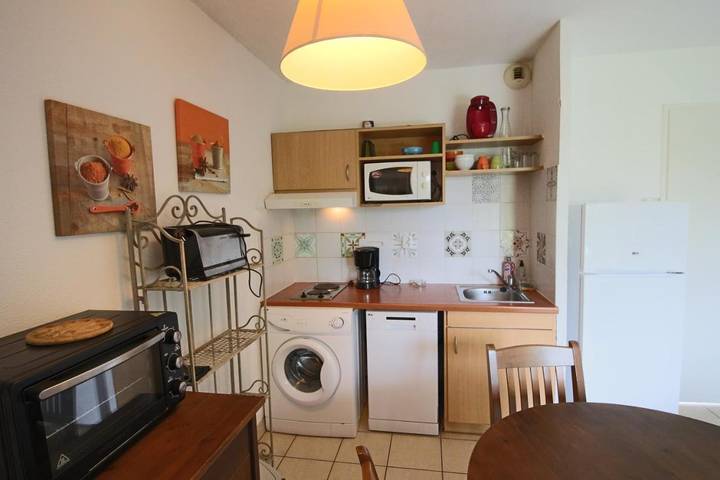 Gîte pour 3 personnes, avec piscine et jardin, animaux acceptés à Prayssac - 4