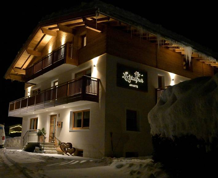 Bauernhof für 2 Personen, mit Balkon und Ausblick im Lechtal