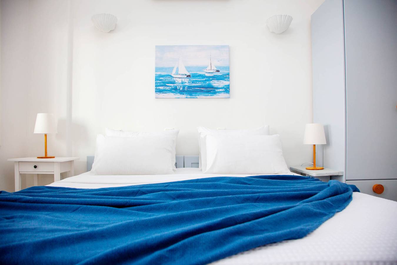 Appartement entier, Appartement 'The Icarian Double Room' avec vue sur la mer, Wi-Fi et climatisation in Paros
