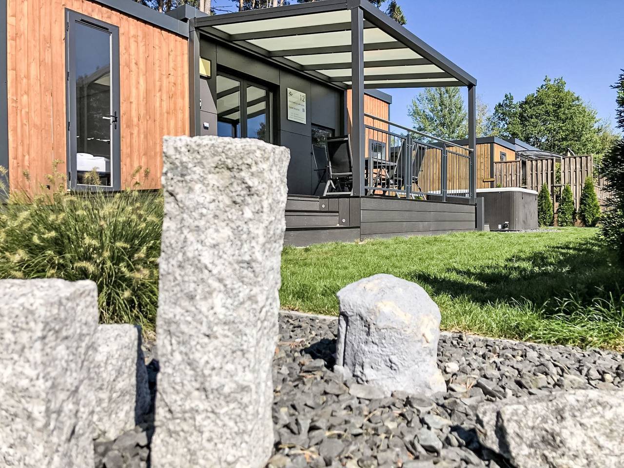 In Wackersdorf mit Whirlpool, Terrasse und Grill in Wackersdorf, Naturpark Oberpfälzer Wald