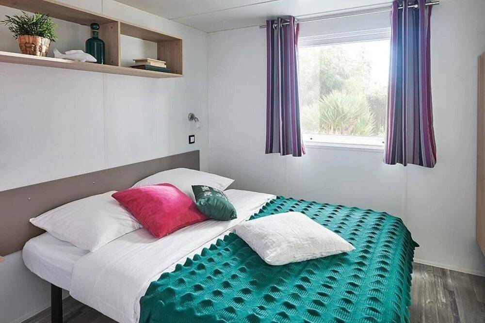 Camping 4 étoiles - Piscine  - ccaffhc in Quettehou, Cherbourg region