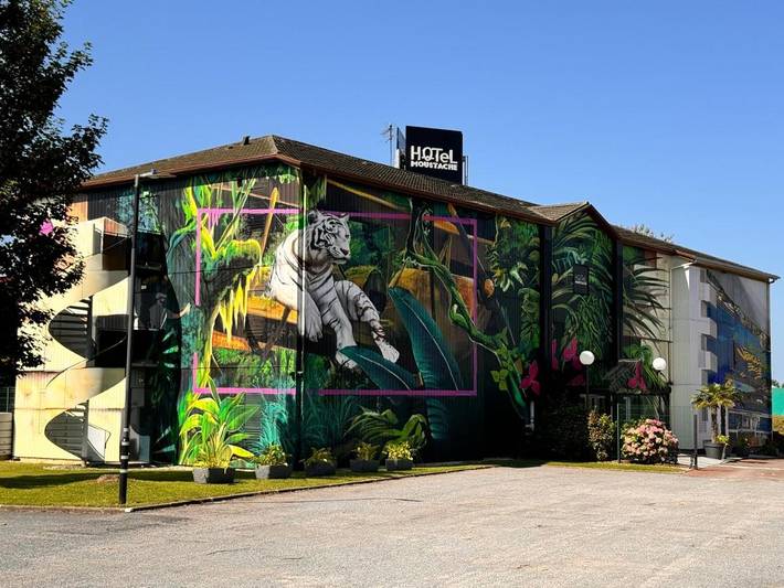 Hôtel pour 4 personnes, avec jardin et terrasse, animaux acceptés à Seclin - 2