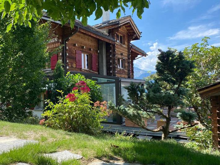 Ferienwohnung für 2 Personen, mit Terrasse und Garten sowie Sauna und Ausblick in Albinen
