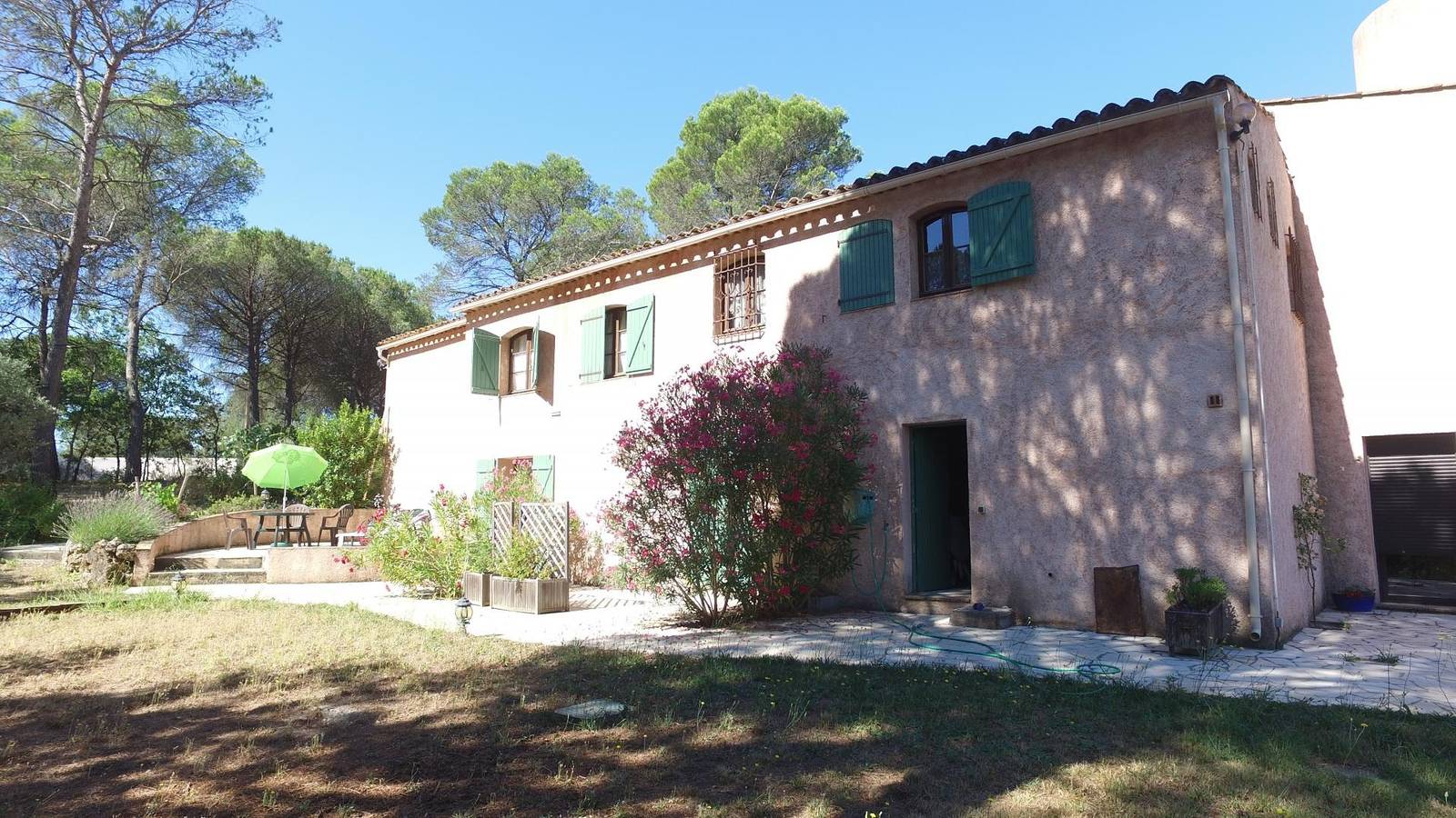 Mas du Parpaillon-Chênes Verts in Roquebrune-sur-Argens, Région de Draguignan