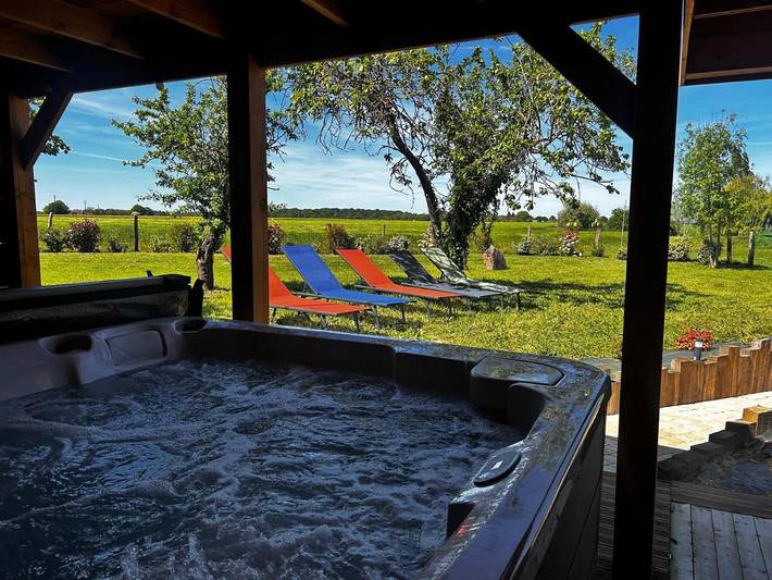 Maison de vacances pour 10 personnes, avec Jacuzzi et Terrasse ainsi que Sauna et Vue