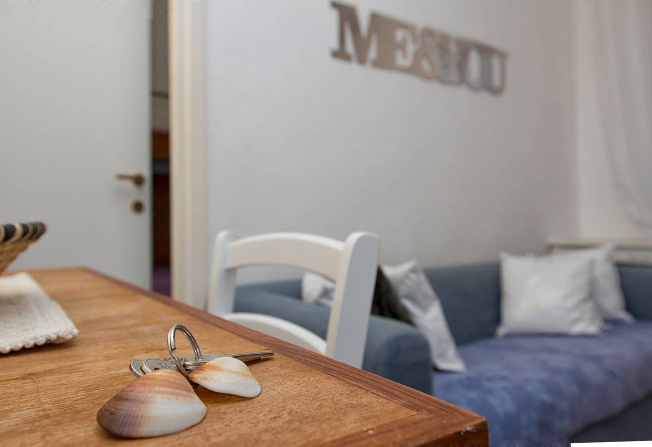 Ferienhaus 'Cala Lupo' mit privater Terrasse, privatem Garten und Klimaanlage in Stintino, Nurra