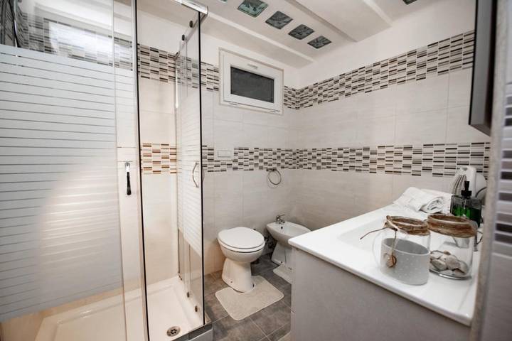 Gîte pour 4 personnes à Torre Santa Susanna - 3