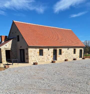 Gîte pour 6 personnes, avec terrasse et jardin dans Franchesse