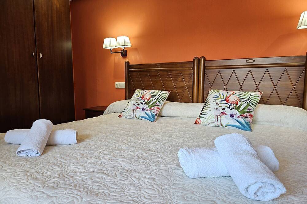 26A06 Hotel Montaña Casa Migio in Mieres-Asturia, Montagne Cantabriche