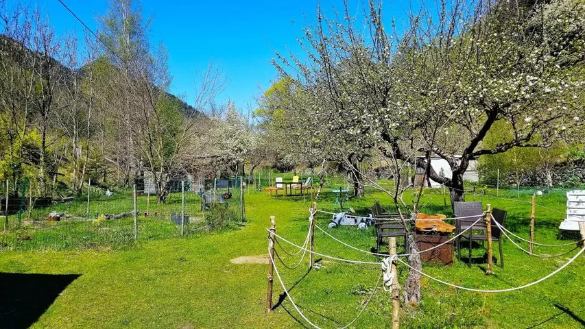 Apartamento de vacaciones para 4 personas, con vistas y jardín - 1