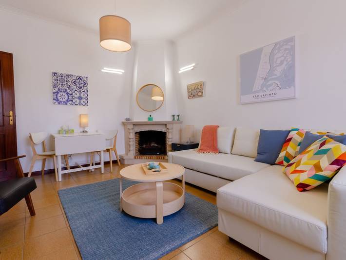 Gîte pour 4 personnes, avec balcon à Aveiro - 2