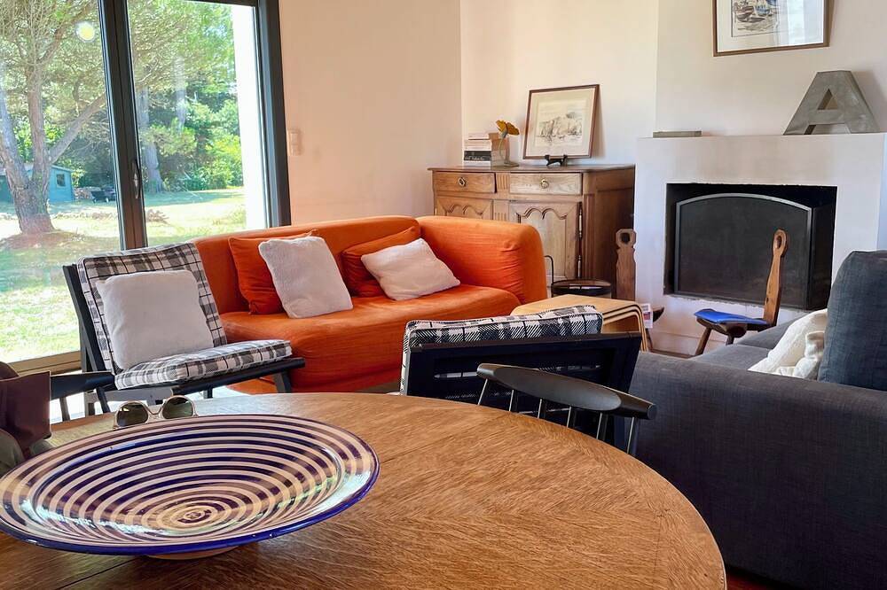 Charming house with large garden in L'Île-d'Yeu, Vandea