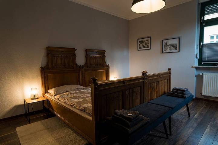Ganze Wohnung, Ferienwohnung mit Blick auf das Barbyer Schloss, 5 Gehminuten bis zur Elbe in Barby, Elbe-Börde-Heide