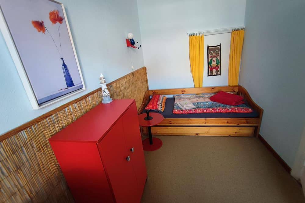 Appartment Mohnblüte - Anna Müritz - Romantisches Mecklenburger Anwesen am Fluss in Wredenhagen, Müritz