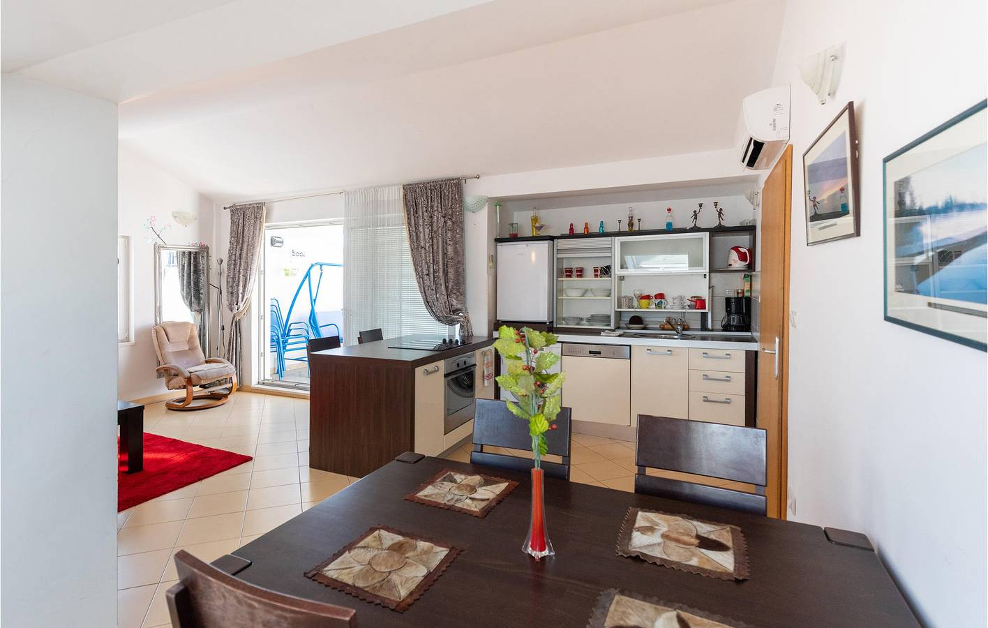 Ganze Ferienwohnung, Gemütliche 2-Zimmer-Wohnung mit Terrasse in Strandnähe und guter Infrastruktur in Klek, Dubrovnik-Neretva