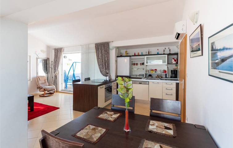 Ganze Ferienwohnung, Gemütliche 2-Zimmer-Wohnung mit Terrasse in Strandnähe und guter Infrastruktur in Klek, Dubrovnik-Neretva