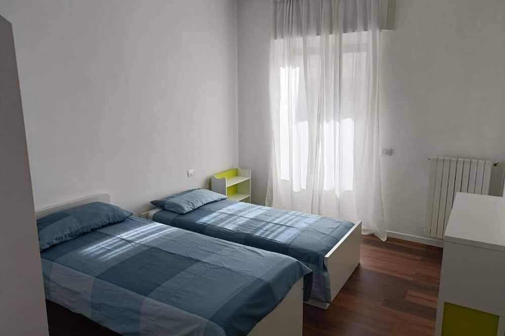 Apartamento entero, Bosco Suite - in the center of town and very convenient to the sea! in Cisternino, Salento