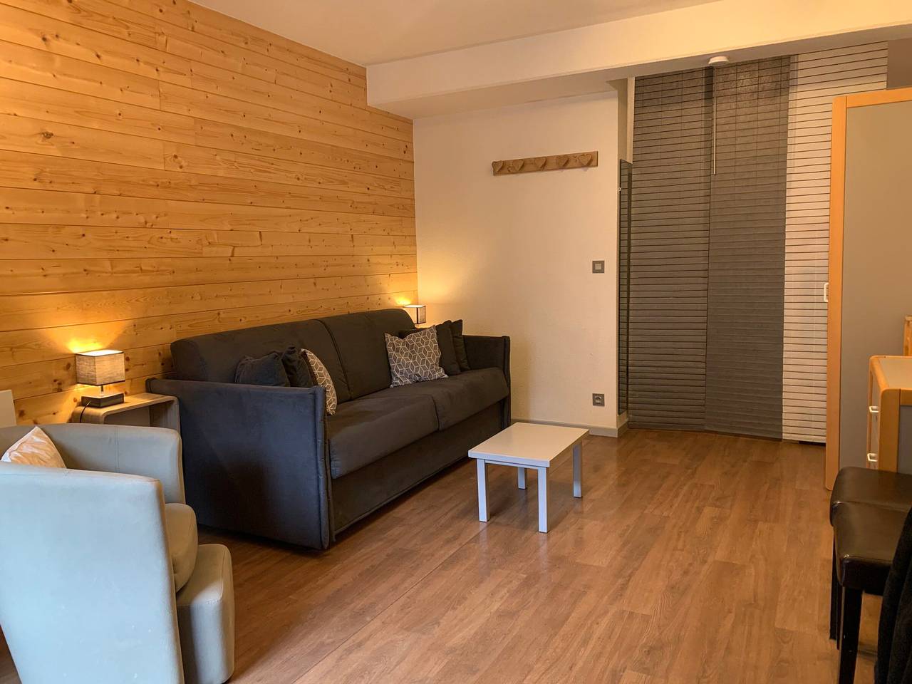Studio entier, Studio 4 pers avec balcon et Wifi au centre-ville in Brides-les-Bains, Massif de la Vanoise