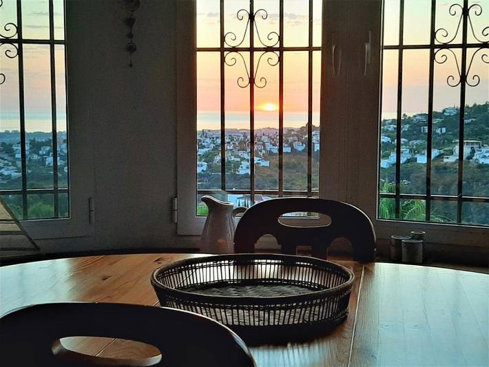 Casa rural para 6 personas, con jardín además de piscina y vistas, Se admiten mascotas en Pego - 4