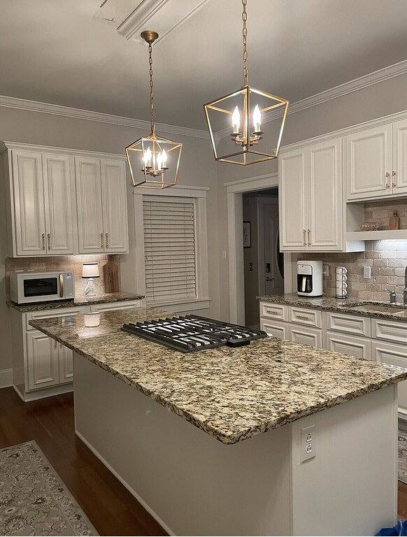 Historic Clinton Craftsman in Anderson County