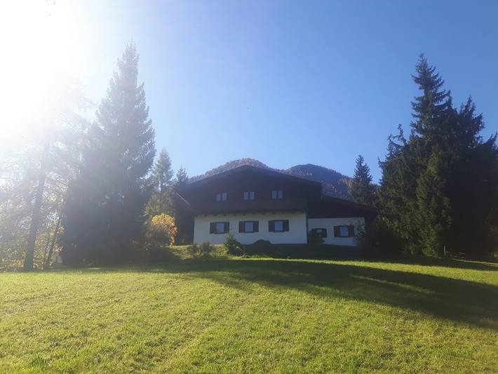 Chalet für 10 Personen, mit Garten und Sauna, kinderfreundlich im Tennengebirge