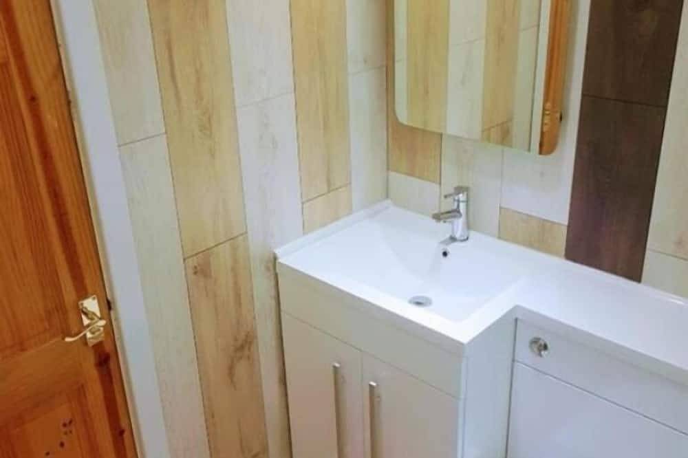 Beaches, 2 Bedroom Chalet On the 4*Welcome Holiday Park, Dawlish Warren, Devon in Dawlish Warren, Dawlish