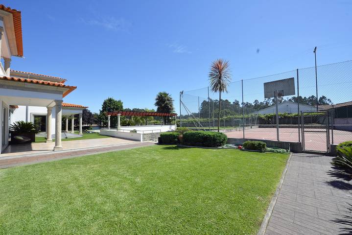 Casa rural para 9 personas, con Balcón y Jacuzzi además de Terraza y Jardín en Barcelos - 2