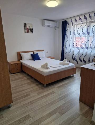 Cottage pour 3 personnes, avec vue ainsi que terrasse et jardin dans Mangalia