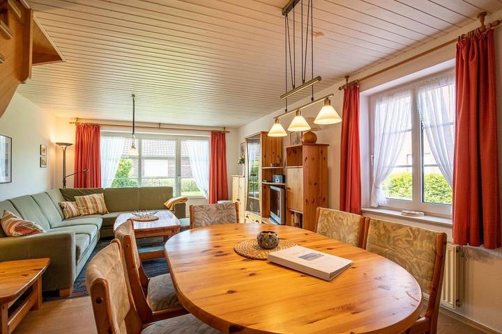 Ferienhaus für 6 Personen, mit Terrasse und Garten in Hooksiel - 3