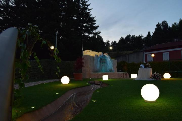 Location de vacances pour 2 personnes, avec piscine et terrasse ainsi que vue et jardin à San Giovanni in Fiore - 2