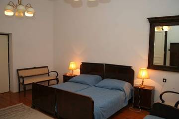 Villa for 6 Guests in Tabdi, Southern Great Plain, Picture 1