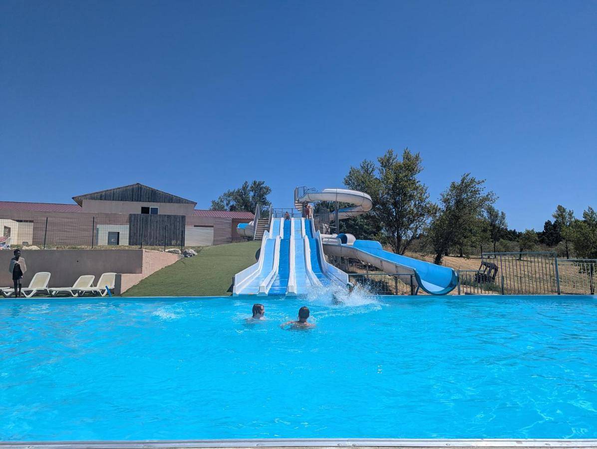 Mobil home climatisé 2 à 8 pers avec piscines in Saint-Papoul, Région de Carcassonne