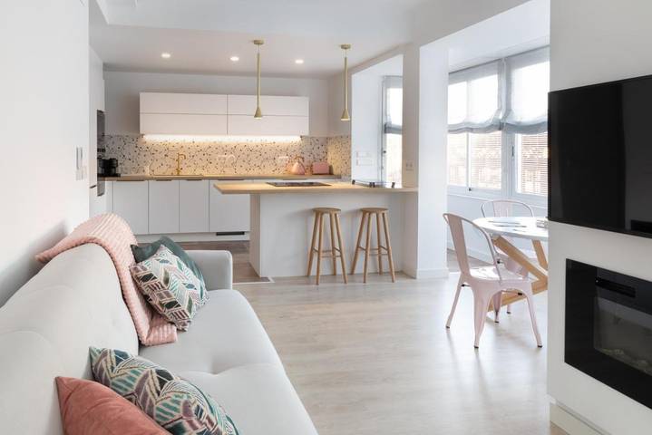 Gîte pour 4 personnes, avec vue à Figueras - 2