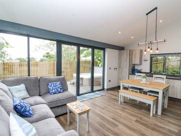 Cottage for 4 People in Tenby, Pembrokeshire, Photo 4