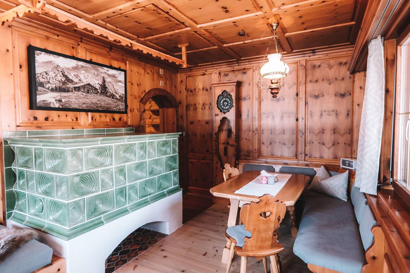 Ganze Ferienwohnung, Alpenherz Chalet in Elbigenalp, Allgäuer Alpen (Österreich)