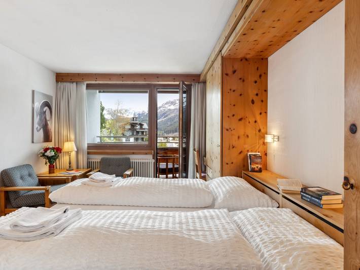 Ferienwohnung für 2 Personen, mit Sauna und Balkon in Davos
