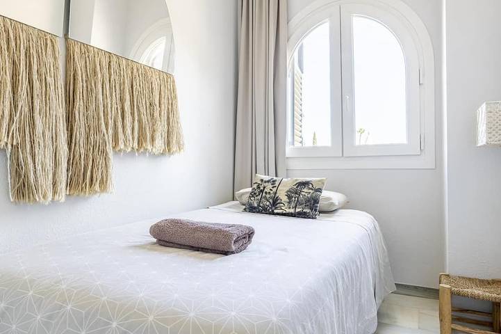 Entire apartment, The wall of Sevilla duplex in Casco Antiguo, Sevilla