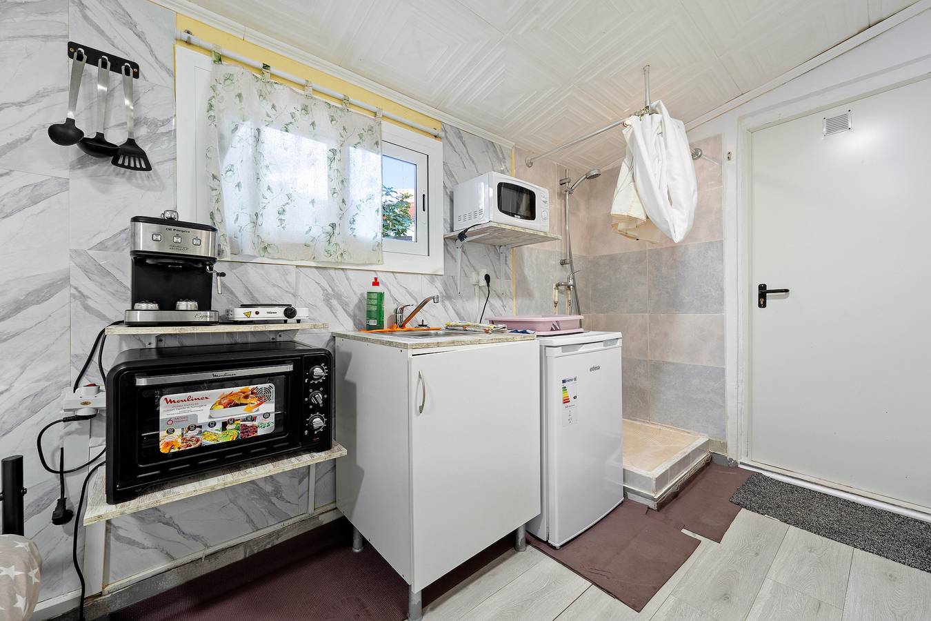 Apartamento entero, Apartamento 'Kandy 2' con balcón, Wi-Fi y aire acondicionado in Calafell, Costa Dorada