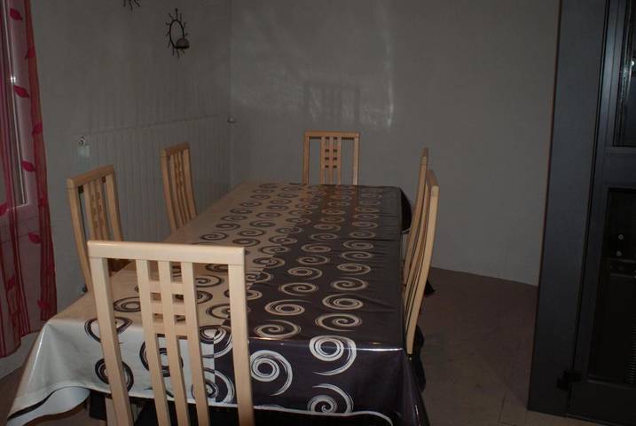 Gîte pour 8 personnes, avec balcon et vue, adapté aux familles à Aniane - 2