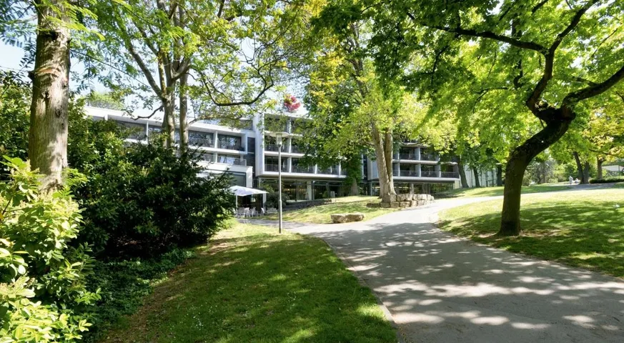 Hotel per 2 persone, con giardino e idromassaggio nonché piscina e sauna, con animali domestici - 1