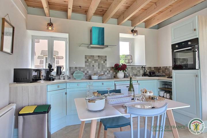Gîte pour 2 personnes, avec Terrasse et Jardin à Ploumilliau - 3