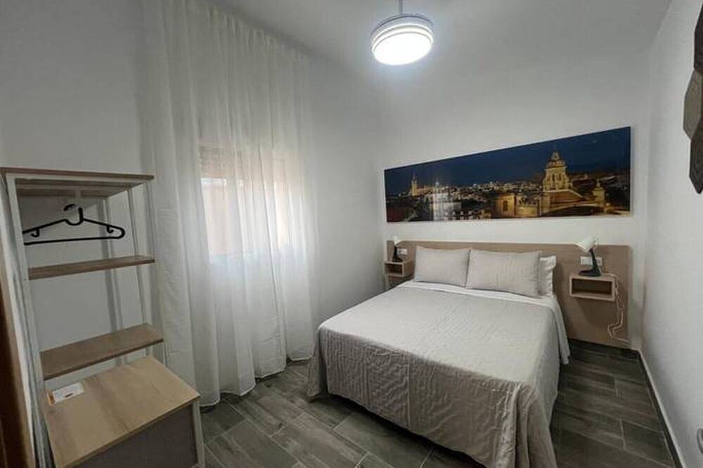 Country House 'Villa Con Piscina Cerca De Sevilla' with Private Pool, Wi-Fi and Air Conditioning in La Rinconada, Sevilla Province