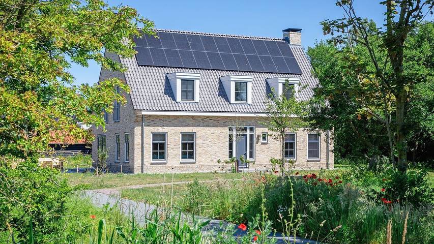Vakantiehuis voor 9 personen, met tuin op Texel