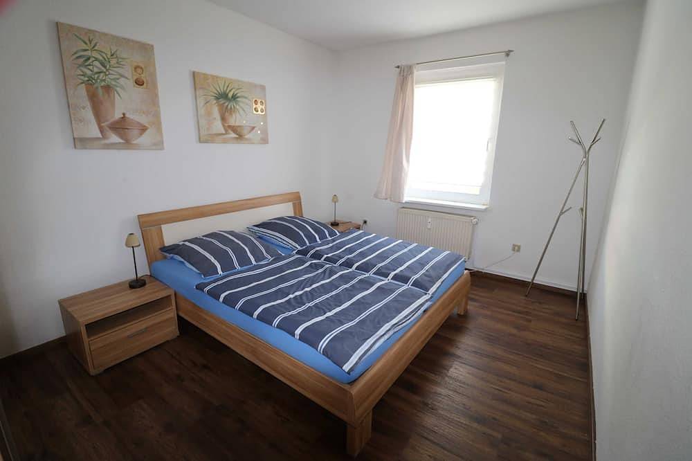 Ganze Wohnung, Ferienwohnung in Stavenhagen - Ferienwohnung in Stavenhagen, Mecklenburgische Seenplatte